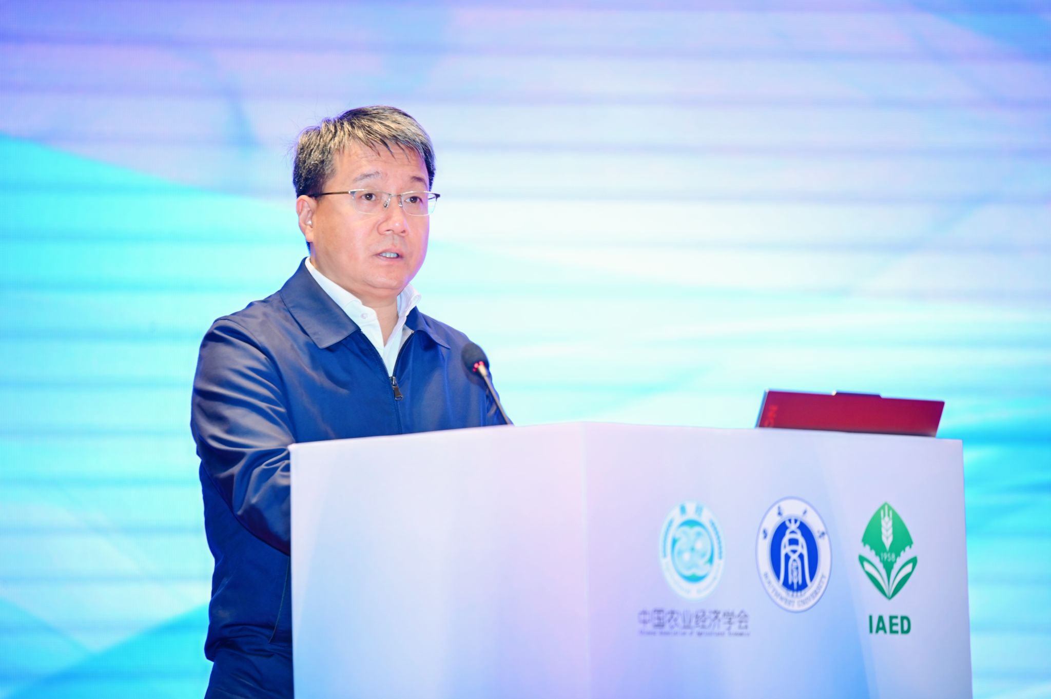 文件名称:2.姜国杰致辞.JPG原图大小:2.73MB